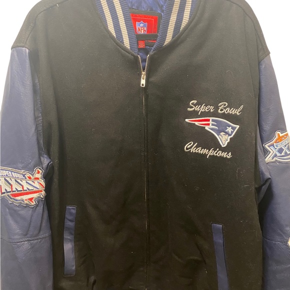 NFL Other - Vintage New England Patriots Leather Wool bomber jacket